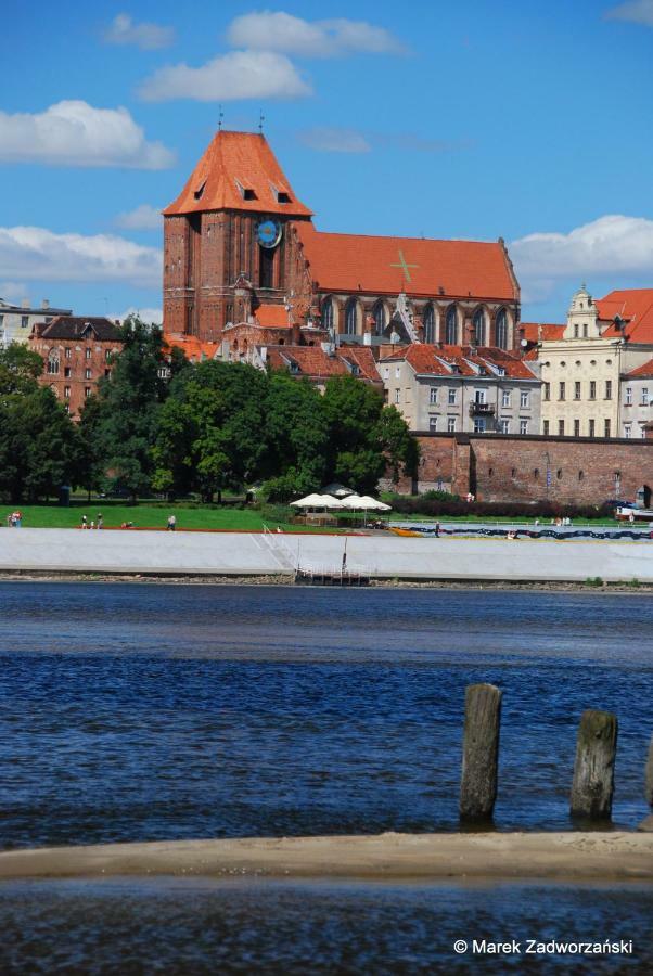 Apartament Gra - Gothic House Torun Bagian luar foto