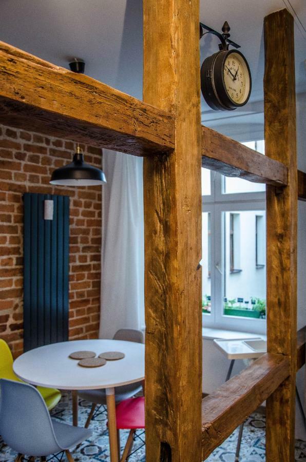 Apartament Gra - Gothic House Torun Bagian luar foto