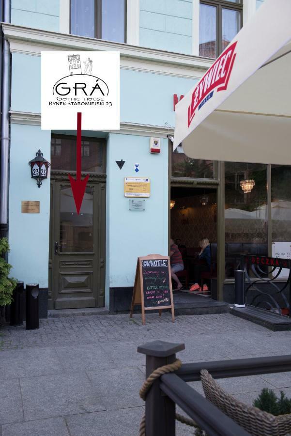 Apartament Gra - Gothic House Torun Bagian luar foto